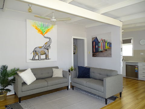 Play On Moontana - Surfers Paradise Gold Coast 2