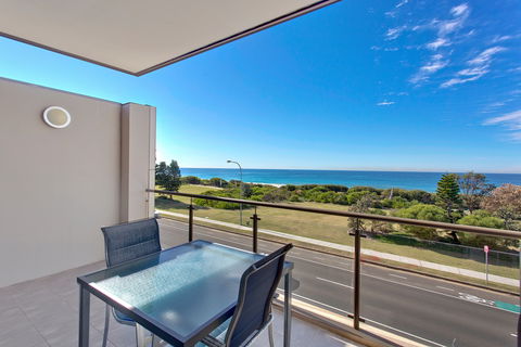 Quality Hotel Sands - Surfers Paradise Gold Coast 0