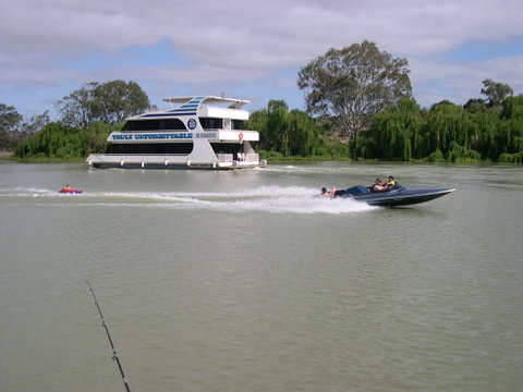 Rabbiters Hut - Surfers Paradise Gold Coast 6