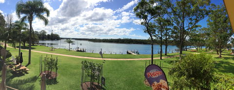 Riviera Caravan Park - Surfers Paradise Gold Coast 1