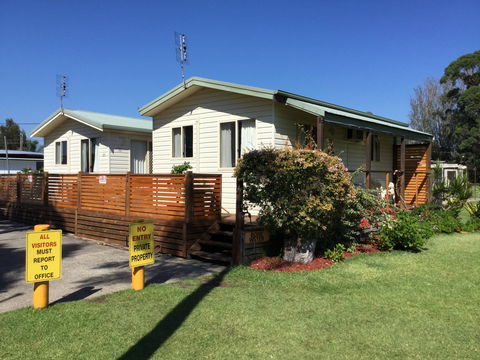 Riviera Caravan Park - Surfers Paradise Gold Coast 2