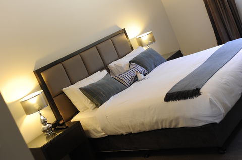 Riverside Oaks Golf Resort - Surfers Paradise Gold Coast 0