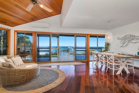 Seascape At Pindari - Surfers Paradise Gold Coast 2