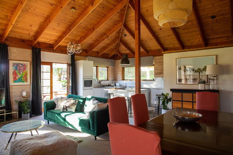 Tumbleweed Cottage - Surfers Paradise Gold Coast 0