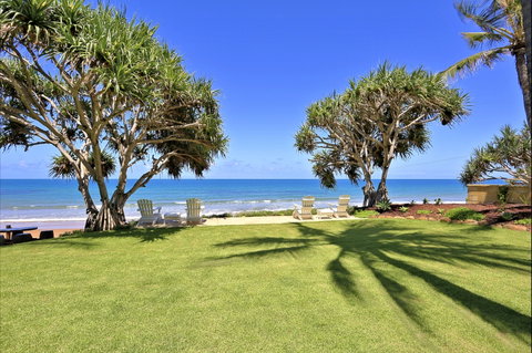 ZEN Beach Retreat - Surfers Paradise Gold Coast 9