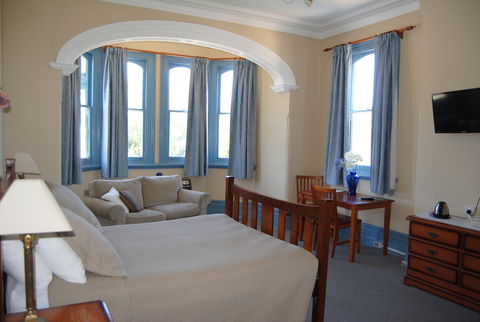 Airlie House Motor Inn - Surfers Paradise Gold Coast 1