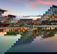 Astra Apartments NT - Surfers Paradise Gold Coast