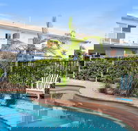 Beachcomber Peregian Beach - Surfers Paradise Gold Coast