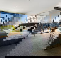 Blue Range Estate Villas - Surfers Paradise Gold Coast