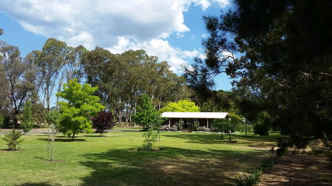 Camawald Coonawarra Cottage B&B - Surfers Paradise Gold Coast 1