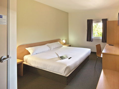 Ibis Budget Dubbo - Surfers Paradise Gold Coast 1