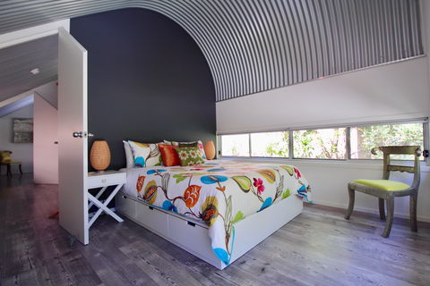 Kurrumbin Vincentia - Surfers Paradise Gold Coast 0
