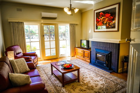 Mallum Creek Farm - Surfers Paradise Gold Coast 0