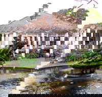 Norman Lindsay Cottage - Surfers Paradise Gold Coast