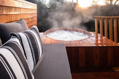 Peppers Cradle Mountain Lodge - Surfers Paradise Gold Coast 2