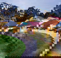 Strahan Village - Surfers Paradise Gold Coast