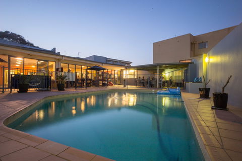 Sydney Beachouse YHA - Collaroy - Surfers Paradise Gold Coast 0