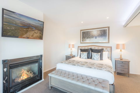Eagle View Escape - Surfers Paradise Gold Coast 1