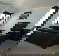 Gebi's Apartments - Surfers Paradise Gold Coast