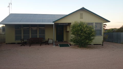 Gunnadoo - Surfers Paradise Gold Coast 0