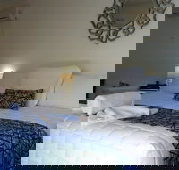 Karuah Motor Inn - Surfers Paradise Gold Coast
