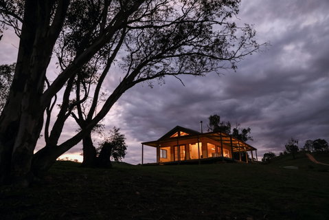 Kestrel Nest EcoHut - Surfers Paradise Gold Coast 1