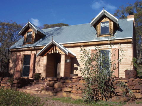 Table Top Mountain Cottages - Surfers Paradise Gold Coast 0