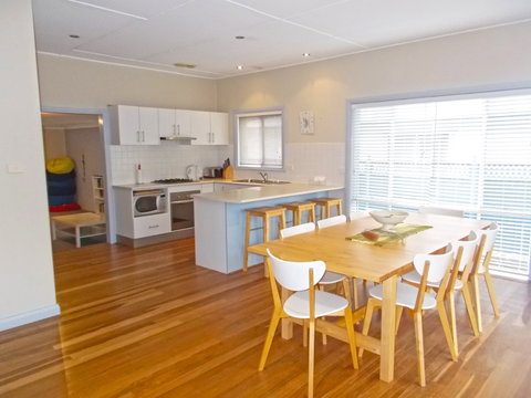 Trade Winds - Surfers Paradise Gold Coast 1
