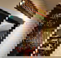 Walshs Hotel - Surfers Paradise Gold Coast