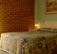 Cervantes Pinnacles Motel - Surfers Paradise Gold Coast