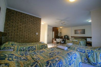 Albury Burvale Motor Inn - Surfers Paradise Gold Coast 0