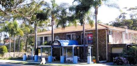 Palm Court Motel - Surfers Paradise Gold Coast 0