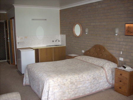 Beachview Motel - Surfers Paradise Gold Coast 1