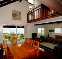 Bonny Hills Beach House - Surfers Paradise Gold Coast