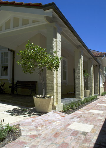 Elwood VIC Surfers Paradise Gold Coast