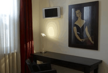 Eight Nicholson - Surfers Paradise Gold Coast