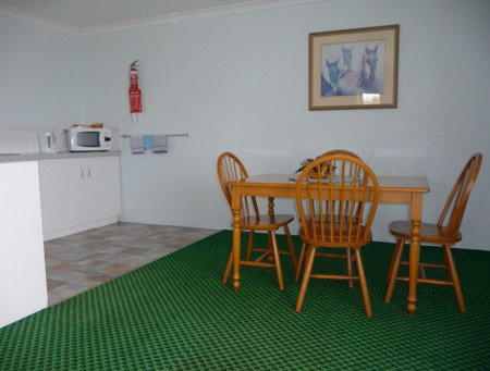 Cervantes Holiday Homes & Units - Surfers Paradise Gold Coast 3
