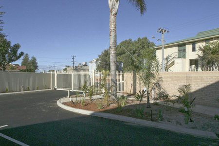 Como Apartments - Geraldton - Surfers Paradise Gold Coast 4