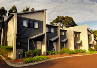 Margarets Forest Holiday Apartments - Surfers Paradise Gold Coast 4