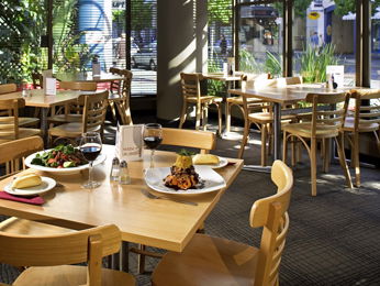 Ibis Perth - Surfers Paradise Gold Coast 4