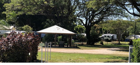 Burdekin Cascades Caravan Park - Surfers Paradise Gold Coast 1