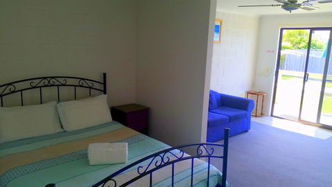 Carmen's Inn - Surfers Paradise Gold Coast 1