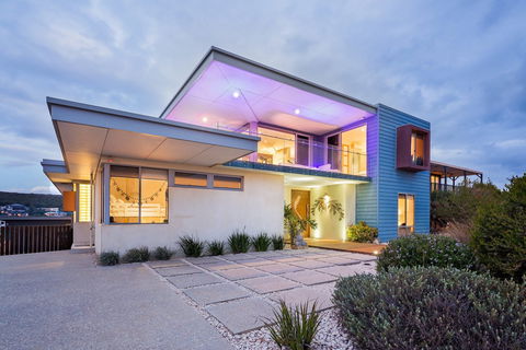 Fragrant Harbour - Surfers Paradise Gold Coast 0