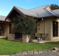 Lake View Farm House - Surfers Paradise Gold Coast