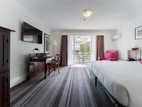 Mercure Canberra - Surfers Paradise Gold Coast 2