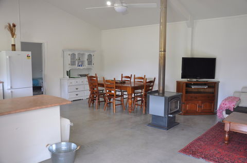 Nature's Echo Farm Stay - Surfers Paradise Gold Coast 2
