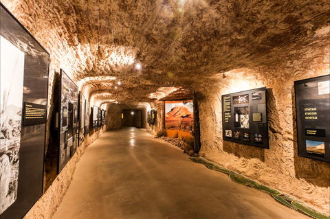 Umoona Opal Mine And Museum - Surfers Paradise Gold Coast 0