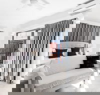 Bahari Studio - Surfers Paradise Gold Coast