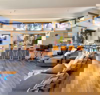 Beachcomber House - Surfers Paradise Gold Coast