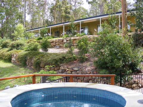 Bed And Breakfast At Wallaby Ridge - Surfers Paradise Gold Coast 0
